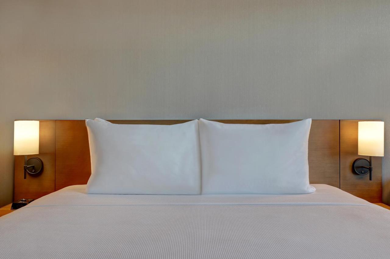 ไฮแอท เพลส ปรินซ์ จอร์จ Hotel พรินซ์จอร์จ ภายนอก รูปภาพ